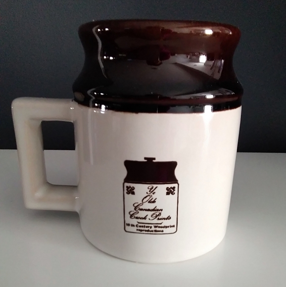 Vintage 1970's Beauceware Abenakis Pottery Mug - Picture 2 of 5